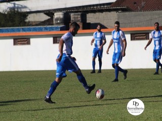 
<a style='margin-left: 5px;' class='btn btn-xs btn-social btn-facebook' href='https://www.facebook.com/sharer/sharer.php?u=https://boladovale.com.br/imgs/800-800-90/conteudo/fotos/1873/img6959.jpg' rel='popup' data-width='500' data-height='400'><i class='fa fa-facebook'></i>Compartilhar <span class='hidden-xs'>no Facebook</span>
</a> 
<a class='btn btn-default btn-xs' target='_blank' href='imgs/800-800-90/conteudo/fotos/1873/img6959.jpg'>
<span class='glyphicon glyphicon-cloud-download'></span> Salvar
</a> 
<span></span>