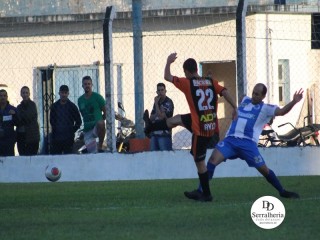
<a style='margin-left: 5px;' class='btn btn-xs btn-social btn-facebook' href='https://www.facebook.com/sharer/sharer.php?u=https://boladovale.com.br/imgs/800-800-90/conteudo/fotos/1873/img7079.jpg' rel='popup' data-width='500' data-height='400'><i class='fa fa-facebook'></i>Compartilhar <span class='hidden-xs'>no Facebook</span>
</a> 
<a class='btn btn-default btn-xs' target='_blank' href='imgs/800-800-90/conteudo/fotos/1873/img7079.jpg'>
<span class='glyphicon glyphicon-cloud-download'></span> Salvar
</a> 
<span></span>