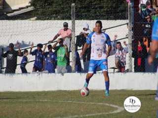 
<a style='margin-left: 5px;' class='btn btn-xs btn-social btn-facebook' href='https://www.facebook.com/sharer/sharer.php?u=https://boladovale.com.br/imgs/800-800-90/conteudo/fotos/1877/img8244.jpg' rel='popup' data-width='500' data-height='400'><i class='fa fa-facebook'></i>Compartilhar <span class='hidden-xs'>no Facebook</span>
</a> 
<a class='btn btn-default btn-xs' target='_blank' href='imgs/800-800-90/conteudo/fotos/1877/img8244.jpg'>
<span class='glyphicon glyphicon-cloud-download'></span> Salvar
</a> 
<span></span>