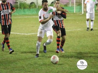 
<a style='margin-left: 5px;' class='btn btn-xs btn-social btn-facebook' href='https://www.facebook.com/sharer/sharer.php?u=https://boladovale.com.br/imgs/800-800-90/conteudo/fotos/1879/img8561.jpg' rel='popup' data-width='500' data-height='400'><i class='fa fa-facebook'></i>Compartilhar <span class='hidden-xs'>no Facebook</span>
</a> 
<a class='btn btn-default btn-xs' target='_blank' href='imgs/800-800-90/conteudo/fotos/1879/img8561.jpg'>
<span class='glyphicon glyphicon-cloud-download'></span> Salvar
</a> 
<span></span>