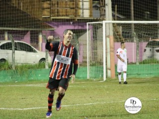 
<a style='margin-left: 5px;' class='btn btn-xs btn-social btn-facebook' href='https://www.facebook.com/sharer/sharer.php?u=https://boladovale.com.br/imgs/800-800-90/conteudo/fotos/1879/img8629.jpg' rel='popup' data-width='500' data-height='400'><i class='fa fa-facebook'></i>Compartilhar <span class='hidden-xs'>no Facebook</span>
</a> 
<a class='btn btn-default btn-xs' target='_blank' href='imgs/800-800-90/conteudo/fotos/1879/img8629.jpg'>
<span class='glyphicon glyphicon-cloud-download'></span> Salvar
</a> 
<span></span>