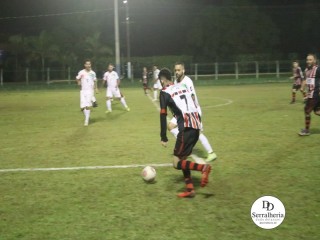 
<a style='margin-left: 5px;' class='btn btn-xs btn-social btn-facebook' href='https://www.facebook.com/sharer/sharer.php?u=https://boladovale.com.br/imgs/800-800-90/conteudo/fotos/1879/img8704.jpg' rel='popup' data-width='500' data-height='400'><i class='fa fa-facebook'></i>Compartilhar <span class='hidden-xs'>no Facebook</span>
</a> 
<a class='btn btn-default btn-xs' target='_blank' href='imgs/800-800-90/conteudo/fotos/1879/img8704.jpg'>
<span class='glyphicon glyphicon-cloud-download'></span> Salvar
</a> 
<span></span>