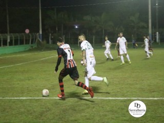 
<a style='margin-left: 5px;' class='btn btn-xs btn-social btn-facebook' href='https://www.facebook.com/sharer/sharer.php?u=https://boladovale.com.br/imgs/800-800-90/conteudo/fotos/1879/img8706.jpg' rel='popup' data-width='500' data-height='400'><i class='fa fa-facebook'></i>Compartilhar <span class='hidden-xs'>no Facebook</span>
</a> 
<a class='btn btn-default btn-xs' target='_blank' href='imgs/800-800-90/conteudo/fotos/1879/img8706.jpg'>
<span class='glyphicon glyphicon-cloud-download'></span> Salvar
</a> 
<span></span>