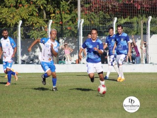 
<a style='margin-left: 5px;' class='btn btn-xs btn-social btn-facebook' href='https://www.facebook.com/sharer/sharer.php?u=https://boladovale.com.br/imgs/800-800-90/conteudo/fotos/1880/img8884.jpg' rel='popup' data-width='500' data-height='400'><i class='fa fa-facebook'></i>Compartilhar <span class='hidden-xs'>no Facebook</span>
</a> 
<a class='btn btn-default btn-xs' target='_blank' href='imgs/800-800-90/conteudo/fotos/1880/img8884.jpg'>
<span class='glyphicon glyphicon-cloud-download'></span> Salvar
</a> 
<span></span>