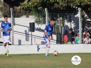
<a style='margin-left: 5px;' class='btn btn-xs btn-social btn-facebook' href='https://www.facebook.com/sharer/sharer.php?u=https://boladovale.com.br/imgs/800-800-90/conteudo/fotos/1880/img8923.jpg' rel='popup' data-width='500' data-height='400'><i class='fa fa-facebook'></i>Compartilhar <span class='hidden-xs'>no Facebook</span>
</a> 
<a class='btn btn-default btn-xs' target='_blank' href='imgs/800-800-90/conteudo/fotos/1880/img8923.jpg'>
<span class='glyphicon glyphicon-cloud-download'></span> Salvar
</a> 
<span></span>