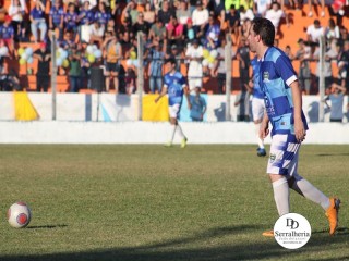 
<a style='margin-left: 5px;' class='btn btn-xs btn-social btn-facebook' href='https://www.facebook.com/sharer/sharer.php?u=https://boladovale.com.br/imgs/800-800-90/conteudo/fotos/1880/img8982.jpg' rel='popup' data-width='500' data-height='400'><i class='fa fa-facebook'></i>Compartilhar <span class='hidden-xs'>no Facebook</span>
</a> 
<a class='btn btn-default btn-xs' target='_blank' href='imgs/800-800-90/conteudo/fotos/1880/img8982.jpg'>
<span class='glyphicon glyphicon-cloud-download'></span> Salvar
</a> 
<span></span>