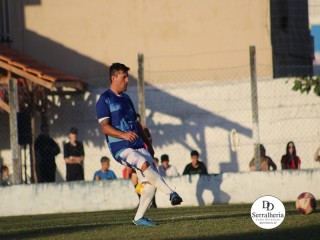 
<a style='margin-left: 5px;' class='btn btn-xs btn-social btn-facebook' href='https://www.facebook.com/sharer/sharer.php?u=https://boladovale.com.br/imgs/800-800-90/conteudo/fotos/1880/img9004.jpg' rel='popup' data-width='500' data-height='400'><i class='fa fa-facebook'></i>Compartilhar <span class='hidden-xs'>no Facebook</span>
</a> 
<a class='btn btn-default btn-xs' target='_blank' href='imgs/800-800-90/conteudo/fotos/1880/img9004.jpg'>
<span class='glyphicon glyphicon-cloud-download'></span> Salvar
</a> 
<span></span>