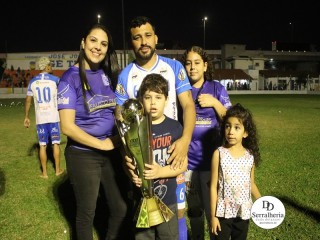 
<a style='margin-left: 5px;' class='btn btn-xs btn-social btn-facebook' href='https://www.facebook.com/sharer/sharer.php?u=https://boladovale.com.br/imgs/800-800-90/conteudo/fotos/1881/img9290.jpg' rel='popup' data-width='500' data-height='400'><i class='fa fa-facebook'></i>Compartilhar <span class='hidden-xs'>no Facebook</span>
</a> 
<a class='btn btn-default btn-xs' target='_blank' href='imgs/800-800-90/conteudo/fotos/1881/img9290.jpg'>
<span class='glyphicon glyphicon-cloud-download'></span> Salvar
</a> 
<span></span>
