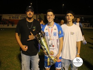 
<a style='margin-left: 5px;' class='btn btn-xs btn-social btn-facebook' href='https://www.facebook.com/sharer/sharer.php?u=https://boladovale.com.br/imgs/800-800-90/conteudo/fotos/1881/img9308.jpg' rel='popup' data-width='500' data-height='400'><i class='fa fa-facebook'></i>Compartilhar <span class='hidden-xs'>no Facebook</span>
</a> 
<a class='btn btn-default btn-xs' target='_blank' href='imgs/800-800-90/conteudo/fotos/1881/img9308.jpg'>
<span class='glyphicon glyphicon-cloud-download'></span> Salvar
</a> 
<span></span>
