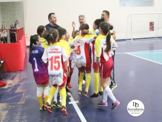
<a style='margin-left: 5px;' class='btn btn-xs btn-social btn-facebook' href='https://www.facebook.com/sharer/sharer.php?u=https://boladovale.com.br/imgs/800-800-90/conteudo/fotos/1884/img9724.jpg' rel='popup' data-width='500' data-height='400'><i class='fa fa-facebook'></i>Compartilhar <span class='hidden-xs'>no Facebook</span>
</a> 
<a class='btn btn-default btn-xs' target='_blank' href='imgs/800-800-90/conteudo/fotos/1884/img9724.jpg'>
<span class='glyphicon glyphicon-cloud-download'></span> Salvar
</a> 
<span></span>