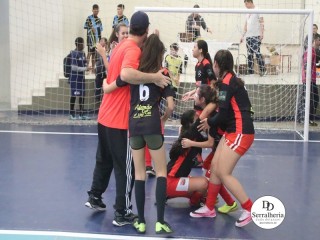 
<a style='margin-left: 5px;' class='btn btn-xs btn-social btn-facebook' href='https://www.facebook.com/sharer/sharer.php?u=https://boladovale.com.br/imgs/800-800-90/conteudo/fotos/1885/img9999-8.jpg' rel='popup' data-width='500' data-height='400'><i class='fa fa-facebook'></i>Compartilhar <span class='hidden-xs'>no Facebook</span>
</a> 
<a class='btn btn-default btn-xs' target='_blank' href='imgs/800-800-90/conteudo/fotos/1885/img9999-8.jpg'>
<span class='glyphicon glyphicon-cloud-download'></span> Salvar
</a> 
<span></span>