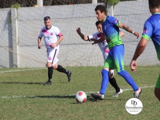 
<a style='margin-left: 5px;' class='btn btn-xs btn-social btn-facebook' href='https://www.facebook.com/sharer/sharer.php?u=https://boladovale.com.br/imgs/800-800-90/conteudo/fotos/1895/img1875.jpg' rel='popup' data-width='500' data-height='400'><i class='fa fa-facebook'></i>Compartilhar <span class='hidden-xs'>no Facebook</span>
</a> 
<a class='btn btn-default btn-xs' target='_blank' href='imgs/800-800-90/conteudo/fotos/1895/img1875.jpg'>
<span class='glyphicon glyphicon-cloud-download'></span> Salvar
</a> 
<span></span>