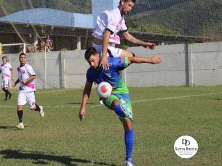 
<a style='margin-left: 5px;' class='btn btn-xs btn-social btn-facebook' href='https://www.facebook.com/sharer/sharer.php?u=https://boladovale.com.br/imgs/800-800-90/conteudo/fotos/1895/img1879.jpg' rel='popup' data-width='500' data-height='400'><i class='fa fa-facebook'></i>Compartilhar <span class='hidden-xs'>no Facebook</span>
</a> 
<a class='btn btn-default btn-xs' target='_blank' href='imgs/800-800-90/conteudo/fotos/1895/img1879.jpg'>
<span class='glyphicon glyphicon-cloud-download'></span> Salvar
</a> 
<span></span>