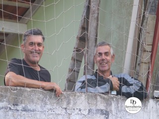 
<a style='margin-left: 5px;' class='btn btn-xs btn-social btn-facebook' href='https://www.facebook.com/sharer/sharer.php?u=https://boladovale.com.br/imgs/800-800-90/conteudo/fotos/1895/img2032.jpg' rel='popup' data-width='500' data-height='400'><i class='fa fa-facebook'></i>Compartilhar <span class='hidden-xs'>no Facebook</span>
</a> 
<a class='btn btn-default btn-xs' target='_blank' href='imgs/800-800-90/conteudo/fotos/1895/img2032.jpg'>
<span class='glyphicon glyphicon-cloud-download'></span> Salvar
</a> 
<span></span>