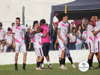 
<a style='margin-left: 5px;' class='btn btn-xs btn-social btn-facebook' href='https://www.facebook.com/sharer/sharer.php?u=https://boladovale.com.br/imgs/800-800-90/conteudo/fotos/1895/img2116.jpg' rel='popup' data-width='500' data-height='400'><i class='fa fa-facebook'></i>Compartilhar <span class='hidden-xs'>no Facebook</span>
</a> 
<a class='btn btn-default btn-xs' target='_blank' href='imgs/800-800-90/conteudo/fotos/1895/img2116.jpg'>
<span class='glyphicon glyphicon-cloud-download'></span> Salvar
</a> 
<span></span>