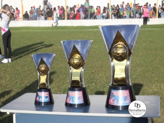 
<a style='margin-left: 5px;' class='btn btn-xs btn-social btn-facebook' href='https://www.facebook.com/sharer/sharer.php?u=https://boladovale.com.br/imgs/800-800-90/conteudo/fotos/1895/img2138.jpg' rel='popup' data-width='500' data-height='400'><i class='fa fa-facebook'></i>Compartilhar <span class='hidden-xs'>no Facebook</span>
</a> 
<a class='btn btn-default btn-xs' target='_blank' href='imgs/800-800-90/conteudo/fotos/1895/img2138.jpg'>
<span class='glyphicon glyphicon-cloud-download'></span> Salvar
</a> 
<span></span>