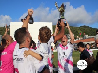 
<a style='margin-left: 5px;' class='btn btn-xs btn-social btn-facebook' href='https://www.facebook.com/sharer/sharer.php?u=https://boladovale.com.br/imgs/800-800-90/conteudo/fotos/1895/img2172.jpg' rel='popup' data-width='500' data-height='400'><i class='fa fa-facebook'></i>Compartilhar <span class='hidden-xs'>no Facebook</span>
</a> 
<a class='btn btn-default btn-xs' target='_blank' href='imgs/800-800-90/conteudo/fotos/1895/img2172.jpg'>
<span class='glyphicon glyphicon-cloud-download'></span> Salvar
</a> 
<span></span>