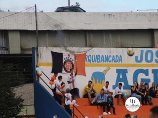 
<a style='margin-left: 5px;' class='btn btn-xs btn-social btn-facebook' href='https://www.facebook.com/sharer/sharer.php?u=https://boladovale.com.br/imgs/800-800-90/conteudo/fotos/1896/img2354.jpg' rel='popup' data-width='500' data-height='400'><i class='fa fa-facebook'></i>Compartilhar <span class='hidden-xs'>no Facebook</span>
</a> 
<a class='btn btn-default btn-xs' target='_blank' href='imgs/800-800-90/conteudo/fotos/1896/img2354.jpg'>
<span class='glyphicon glyphicon-cloud-download'></span> Salvar
</a> 
<span></span>