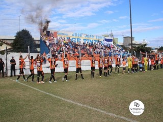 
<a style='margin-left: 5px;' class='btn btn-xs btn-social btn-facebook' href='https://www.facebook.com/sharer/sharer.php?u=https://boladovale.com.br/imgs/800-800-90/conteudo/fotos/1896/img2409.jpg' rel='popup' data-width='500' data-height='400'><i class='fa fa-facebook'></i>Compartilhar <span class='hidden-xs'>no Facebook</span>
</a> 
<a class='btn btn-default btn-xs' target='_blank' href='imgs/800-800-90/conteudo/fotos/1896/img2409.jpg'>
<span class='glyphicon glyphicon-cloud-download'></span> Salvar
</a> 
<span></span>