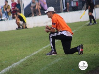 
<a style='margin-left: 5px;' class='btn btn-xs btn-social btn-facebook' href='https://www.facebook.com/sharer/sharer.php?u=https://boladovale.com.br/imgs/800-800-90/conteudo/fotos/1896/img2419.jpg' rel='popup' data-width='500' data-height='400'><i class='fa fa-facebook'></i>Compartilhar <span class='hidden-xs'>no Facebook</span>
</a> 
<a class='btn btn-default btn-xs' target='_blank' href='imgs/800-800-90/conteudo/fotos/1896/img2419.jpg'>
<span class='glyphicon glyphicon-cloud-download'></span> Salvar
</a> 
<span></span>