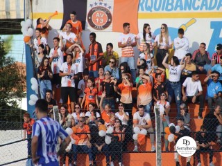 
<a style='margin-left: 5px;' class='btn btn-xs btn-social btn-facebook' href='https://www.facebook.com/sharer/sharer.php?u=https://boladovale.com.br/imgs/800-800-90/conteudo/fotos/1896/img2500.jpg' rel='popup' data-width='500' data-height='400'><i class='fa fa-facebook'></i>Compartilhar <span class='hidden-xs'>no Facebook</span>
</a> 
<a class='btn btn-default btn-xs' target='_blank' href='imgs/800-800-90/conteudo/fotos/1896/img2500.jpg'>
<span class='glyphicon glyphicon-cloud-download'></span> Salvar
</a> 
<span></span>