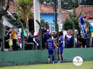 
<a style='margin-left: 5px;' class='btn btn-xs btn-social btn-facebook' href='https://www.facebook.com/sharer/sharer.php?u=https://boladovale.com.br/imgs/800-800-90/conteudo/fotos/1898/img2752.jpg' rel='popup' data-width='500' data-height='400'><i class='fa fa-facebook'></i>Compartilhar <span class='hidden-xs'>no Facebook</span>
</a> 
<a class='btn btn-default btn-xs' target='_blank' href='imgs/800-800-90/conteudo/fotos/1898/img2752.jpg'>
<span class='glyphicon glyphicon-cloud-download'></span> Salvar
</a> 
<span></span>