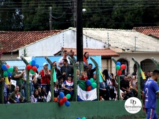
<a style='margin-left: 5px;' class='btn btn-xs btn-social btn-facebook' href='https://www.facebook.com/sharer/sharer.php?u=https://boladovale.com.br/imgs/800-800-90/conteudo/fotos/1898/img2760.jpg' rel='popup' data-width='500' data-height='400'><i class='fa fa-facebook'></i>Compartilhar <span class='hidden-xs'>no Facebook</span>
</a> 
<a class='btn btn-default btn-xs' target='_blank' href='imgs/800-800-90/conteudo/fotos/1898/img2760.jpg'>
<span class='glyphicon glyphicon-cloud-download'></span> Salvar
</a> 
<span></span>
