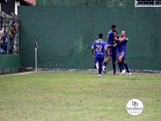 
<a style='margin-left: 5px;' class='btn btn-xs btn-social btn-facebook' href='https://www.facebook.com/sharer/sharer.php?u=https://boladovale.com.br/imgs/800-800-90/conteudo/fotos/1898/img2913.jpg' rel='popup' data-width='500' data-height='400'><i class='fa fa-facebook'></i>Compartilhar <span class='hidden-xs'>no Facebook</span>
</a> 
<a class='btn btn-default btn-xs' target='_blank' href='imgs/800-800-90/conteudo/fotos/1898/img2913.jpg'>
<span class='glyphicon glyphicon-cloud-download'></span> Salvar
</a> 
<span></span>