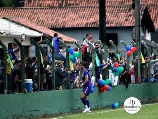 
<a style='margin-left: 5px;' class='btn btn-xs btn-social btn-facebook' href='https://www.facebook.com/sharer/sharer.php?u=https://boladovale.com.br/imgs/800-800-90/conteudo/fotos/1898/img2922.jpg' rel='popup' data-width='500' data-height='400'><i class='fa fa-facebook'></i>Compartilhar <span class='hidden-xs'>no Facebook</span>
</a> 
<a class='btn btn-default btn-xs' target='_blank' href='imgs/800-800-90/conteudo/fotos/1898/img2922.jpg'>
<span class='glyphicon glyphicon-cloud-download'></span> Salvar
</a> 
<span></span>
