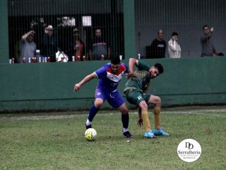 
<a style='margin-left: 5px;' class='btn btn-xs btn-social btn-facebook' href='https://www.facebook.com/sharer/sharer.php?u=https://boladovale.com.br/imgs/800-800-90/conteudo/fotos/1898/img2955.jpg' rel='popup' data-width='500' data-height='400'><i class='fa fa-facebook'></i>Compartilhar <span class='hidden-xs'>no Facebook</span>
</a> 
<a class='btn btn-default btn-xs' target='_blank' href='imgs/800-800-90/conteudo/fotos/1898/img2955.jpg'>
<span class='glyphicon glyphicon-cloud-download'></span> Salvar
</a> 
<span></span>