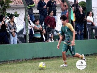
<a style='margin-left: 5px;' class='btn btn-xs btn-social btn-facebook' href='https://www.facebook.com/sharer/sharer.php?u=https://boladovale.com.br/imgs/800-800-90/conteudo/fotos/1898/img2978.jpg' rel='popup' data-width='500' data-height='400'><i class='fa fa-facebook'></i>Compartilhar <span class='hidden-xs'>no Facebook</span>
</a> 
<a class='btn btn-default btn-xs' target='_blank' href='imgs/800-800-90/conteudo/fotos/1898/img2978.jpg'>
<span class='glyphicon glyphicon-cloud-download'></span> Salvar
</a> 
<span></span>