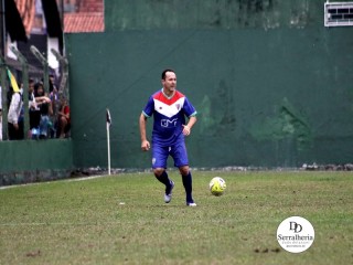 
<a style='margin-left: 5px;' class='btn btn-xs btn-social btn-facebook' href='https://www.facebook.com/sharer/sharer.php?u=https://boladovale.com.br/imgs/800-800-90/conteudo/fotos/1898/img2991.jpg' rel='popup' data-width='500' data-height='400'><i class='fa fa-facebook'></i>Compartilhar <span class='hidden-xs'>no Facebook</span>
</a> 
<a class='btn btn-default btn-xs' target='_blank' href='imgs/800-800-90/conteudo/fotos/1898/img2991.jpg'>
<span class='glyphicon glyphicon-cloud-download'></span> Salvar
</a> 
<span></span>