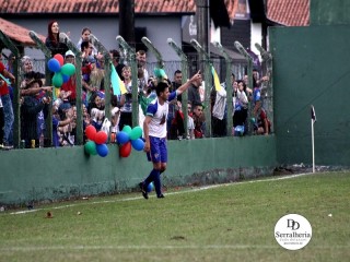 
<a style='margin-left: 5px;' class='btn btn-xs btn-social btn-facebook' href='https://www.facebook.com/sharer/sharer.php?u=https://boladovale.com.br/imgs/800-800-90/conteudo/fotos/1898/img3030.jpg' rel='popup' data-width='500' data-height='400'><i class='fa fa-facebook'></i>Compartilhar <span class='hidden-xs'>no Facebook</span>
</a> 
<a class='btn btn-default btn-xs' target='_blank' href='imgs/800-800-90/conteudo/fotos/1898/img3030.jpg'>
<span class='glyphicon glyphicon-cloud-download'></span> Salvar
</a> 
<span></span>