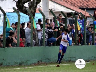 
<a style='margin-left: 5px;' class='btn btn-xs btn-social btn-facebook' href='https://www.facebook.com/sharer/sharer.php?u=https://boladovale.com.br/imgs/800-800-90/conteudo/fotos/1898/img3034.jpg' rel='popup' data-width='500' data-height='400'><i class='fa fa-facebook'></i>Compartilhar <span class='hidden-xs'>no Facebook</span>
</a> 
<a class='btn btn-default btn-xs' target='_blank' href='imgs/800-800-90/conteudo/fotos/1898/img3034.jpg'>
<span class='glyphicon glyphicon-cloud-download'></span> Salvar
</a> 
<span></span>