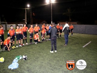 
<a style='margin-left: 5px;' class='btn btn-xs btn-social btn-facebook' href='https://www.facebook.com/sharer/sharer.php?u=https://boladovale.com.br/imgs/800-800-90/conteudo/fotos/1899/img3103.jpg' rel='popup' data-width='500' data-height='400'><i class='fa fa-facebook'></i>Compartilhar <span class='hidden-xs'>no Facebook</span>
</a> 
<a class='btn btn-default btn-xs' target='_blank' href='imgs/800-800-90/conteudo/fotos/1899/img3103.jpg'>
<span class='glyphicon glyphicon-cloud-download'></span> Salvar
</a> 
<span></span>