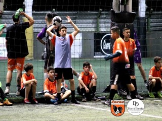 
<a style='margin-left: 5px;' class='btn btn-xs btn-social btn-facebook' href='https://www.facebook.com/sharer/sharer.php?u=https://boladovale.com.br/imgs/800-800-90/conteudo/fotos/1899/img3126.jpg' rel='popup' data-width='500' data-height='400'><i class='fa fa-facebook'></i>Compartilhar <span class='hidden-xs'>no Facebook</span>
</a> 
<a class='btn btn-default btn-xs' target='_blank' href='imgs/800-800-90/conteudo/fotos/1899/img3126.jpg'>
<span class='glyphicon glyphicon-cloud-download'></span> Salvar
</a> 
<span></span>