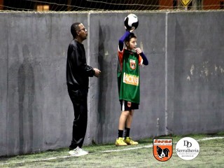 
<a style='margin-left: 5px;' class='btn btn-xs btn-social btn-facebook' href='https://www.facebook.com/sharer/sharer.php?u=https://boladovale.com.br/imgs/800-800-90/conteudo/fotos/1899/img3204.jpg' rel='popup' data-width='500' data-height='400'><i class='fa fa-facebook'></i>Compartilhar <span class='hidden-xs'>no Facebook</span>
</a> 
<a class='btn btn-default btn-xs' target='_blank' href='imgs/800-800-90/conteudo/fotos/1899/img3204.jpg'>
<span class='glyphicon glyphicon-cloud-download'></span> Salvar
</a> 
<span></span>