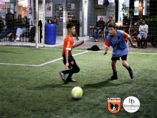 
<a style='margin-left: 5px;' class='btn btn-xs btn-social btn-facebook' href='https://www.facebook.com/sharer/sharer.php?u=https://boladovale.com.br/imgs/800-800-90/conteudo/fotos/1899/img3254.jpg' rel='popup' data-width='500' data-height='400'><i class='fa fa-facebook'></i>Compartilhar <span class='hidden-xs'>no Facebook</span>
</a> 
<a class='btn btn-default btn-xs' target='_blank' href='imgs/800-800-90/conteudo/fotos/1899/img3254.jpg'>
<span class='glyphicon glyphicon-cloud-download'></span> Salvar
</a> 
<span></span>