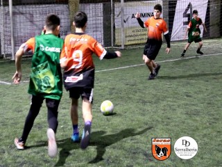 
<a style='margin-left: 5px;' class='btn btn-xs btn-social btn-facebook' href='https://www.facebook.com/sharer/sharer.php?u=https://boladovale.com.br/imgs/800-800-90/conteudo/fotos/1899/img3273.jpg' rel='popup' data-width='500' data-height='400'><i class='fa fa-facebook'></i>Compartilhar <span class='hidden-xs'>no Facebook</span>
</a> 
<a class='btn btn-default btn-xs' target='_blank' href='imgs/800-800-90/conteudo/fotos/1899/img3273.jpg'>
<span class='glyphicon glyphicon-cloud-download'></span> Salvar
</a> 
<span></span>