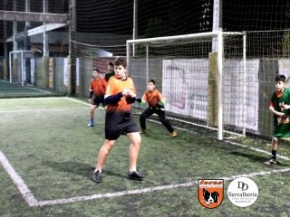
<a style='margin-left: 5px;' class='btn btn-xs btn-social btn-facebook' href='https://www.facebook.com/sharer/sharer.php?u=https://boladovale.com.br/imgs/800-800-90/conteudo/fotos/1899/img3286.jpg' rel='popup' data-width='500' data-height='400'><i class='fa fa-facebook'></i>Compartilhar <span class='hidden-xs'>no Facebook</span>
</a> 
<a class='btn btn-default btn-xs' target='_blank' href='imgs/800-800-90/conteudo/fotos/1899/img3286.jpg'>
<span class='glyphicon glyphicon-cloud-download'></span> Salvar
</a> 
<span></span>