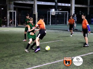 
<a style='margin-left: 5px;' class='btn btn-xs btn-social btn-facebook' href='https://www.facebook.com/sharer/sharer.php?u=https://boladovale.com.br/imgs/800-800-90/conteudo/fotos/1899/img3291.jpg' rel='popup' data-width='500' data-height='400'><i class='fa fa-facebook'></i>Compartilhar <span class='hidden-xs'>no Facebook</span>
</a> 
<a class='btn btn-default btn-xs' target='_blank' href='imgs/800-800-90/conteudo/fotos/1899/img3291.jpg'>
<span class='glyphicon glyphicon-cloud-download'></span> Salvar
</a> 
<span></span>