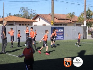 
<a style='margin-left: 5px;' class='btn btn-xs btn-social btn-facebook' href='https://www.facebook.com/sharer/sharer.php?u=https://boladovale.com.br/imgs/800-800-90/conteudo/fotos/1900/img3646.jpg' rel='popup' data-width='500' data-height='400'><i class='fa fa-facebook'></i>Compartilhar <span class='hidden-xs'>no Facebook</span>
</a> 
<a class='btn btn-default btn-xs' target='_blank' href='imgs/800-800-90/conteudo/fotos/1900/img3646.jpg'>
<span class='glyphicon glyphicon-cloud-download'></span> Salvar
</a> 
<span></span>