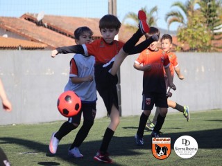 
<a style='margin-left: 5px;' class='btn btn-xs btn-social btn-facebook' href='https://www.facebook.com/sharer/sharer.php?u=https://boladovale.com.br/imgs/800-800-90/conteudo/fotos/1900/img3865.jpg' rel='popup' data-width='500' data-height='400'><i class='fa fa-facebook'></i>Compartilhar <span class='hidden-xs'>no Facebook</span>
</a> 
<a class='btn btn-default btn-xs' target='_blank' href='imgs/800-800-90/conteudo/fotos/1900/img3865.jpg'>
<span class='glyphicon glyphicon-cloud-download'></span> Salvar
</a> 
<span></span>