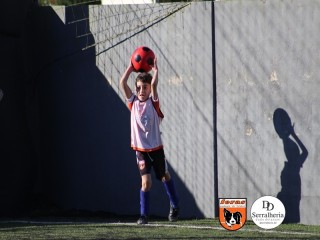 
<a style='margin-left: 5px;' class='btn btn-xs btn-social btn-facebook' href='https://www.facebook.com/sharer/sharer.php?u=https://boladovale.com.br/imgs/800-800-90/conteudo/fotos/1900/img3969.jpg' rel='popup' data-width='500' data-height='400'><i class='fa fa-facebook'></i>Compartilhar <span class='hidden-xs'>no Facebook</span>
</a> 
<a class='btn btn-default btn-xs' target='_blank' href='imgs/800-800-90/conteudo/fotos/1900/img3969.jpg'>
<span class='glyphicon glyphicon-cloud-download'></span> Salvar
</a> 
<span></span>