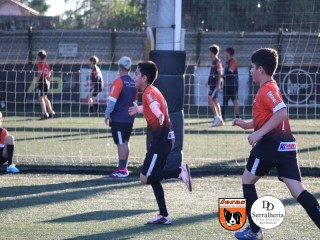 
<a style='margin-left: 5px;' class='btn btn-xs btn-social btn-facebook' href='https://www.facebook.com/sharer/sharer.php?u=https://boladovale.com.br/imgs/800-800-90/conteudo/fotos/1900/img4102.jpg' rel='popup' data-width='500' data-height='400'><i class='fa fa-facebook'></i>Compartilhar <span class='hidden-xs'>no Facebook</span>
</a> 
<a class='btn btn-default btn-xs' target='_blank' href='imgs/800-800-90/conteudo/fotos/1900/img4102.jpg'>
<span class='glyphicon glyphicon-cloud-download'></span> Salvar
</a> 
<span></span>