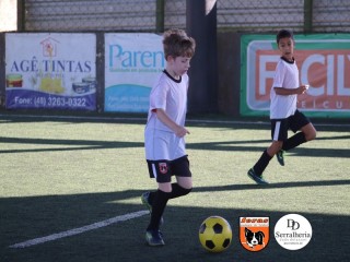 
<a style='margin-left: 5px;' class='btn btn-xs btn-social btn-facebook' href='https://www.facebook.com/sharer/sharer.php?u=https://boladovale.com.br/imgs/800-800-90/conteudo/fotos/1901/img3766.jpg' rel='popup' data-width='500' data-height='400'><i class='fa fa-facebook'></i>Compartilhar <span class='hidden-xs'>no Facebook</span>
</a> 
<a class='btn btn-default btn-xs' target='_blank' href='imgs/800-800-90/conteudo/fotos/1901/img3766.jpg'>
<span class='glyphicon glyphicon-cloud-download'></span> Salvar
</a> 
<span></span>
