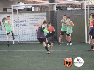 
<a style='margin-left: 5px;' class='btn btn-xs btn-social btn-facebook' href='https://www.facebook.com/sharer/sharer.php?u=https://boladovale.com.br/imgs/800-800-90/conteudo/fotos/1901/img4305.jpg' rel='popup' data-width='500' data-height='400'><i class='fa fa-facebook'></i>Compartilhar <span class='hidden-xs'>no Facebook</span>
</a> 
<a class='btn btn-default btn-xs' target='_blank' href='imgs/800-800-90/conteudo/fotos/1901/img4305.jpg'>
<span class='glyphicon glyphicon-cloud-download'></span> Salvar
</a> 
<span></span>