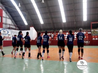
<a style='margin-left: 5px;' class='btn btn-xs btn-social btn-facebook' href='https://www.facebook.com/sharer/sharer.php?u=https://boladovale.com.br/imgs/800-800-90/conteudo/fotos/1902/img5779.jpg' rel='popup' data-width='500' data-height='400'><i class='fa fa-facebook'></i>Compartilhar <span class='hidden-xs'>no Facebook</span>
</a> 
<a class='btn btn-default btn-xs' target='_blank' href='imgs/800-800-90/conteudo/fotos/1902/img5779.jpg'>
<span class='glyphicon glyphicon-cloud-download'></span> Salvar
</a> 
<span></span>
