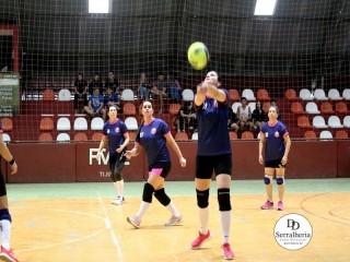
<a style='margin-left: 5px;' class='btn btn-xs btn-social btn-facebook' href='https://www.facebook.com/sharer/sharer.php?u=https://boladovale.com.br/imgs/800-800-90/conteudo/fotos/1902/img5878.jpg' rel='popup' data-width='500' data-height='400'><i class='fa fa-facebook'></i>Compartilhar <span class='hidden-xs'>no Facebook</span>
</a> 
<a class='btn btn-default btn-xs' target='_blank' href='imgs/800-800-90/conteudo/fotos/1902/img5878.jpg'>
<span class='glyphicon glyphicon-cloud-download'></span> Salvar
</a> 
<span></span>