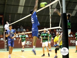 
<a style='margin-left: 5px;' class='btn btn-xs btn-social btn-facebook' href='https://www.facebook.com/sharer/sharer.php?u=https://boladovale.com.br/imgs/800-800-90/conteudo/fotos/1903/img5976.jpg' rel='popup' data-width='500' data-height='400'><i class='fa fa-facebook'></i>Compartilhar <span class='hidden-xs'>no Facebook</span>
</a> 
<a class='btn btn-default btn-xs' target='_blank' href='imgs/800-800-90/conteudo/fotos/1903/img5976.jpg'>
<span class='glyphicon glyphicon-cloud-download'></span> Salvar
</a> 
<span></span>